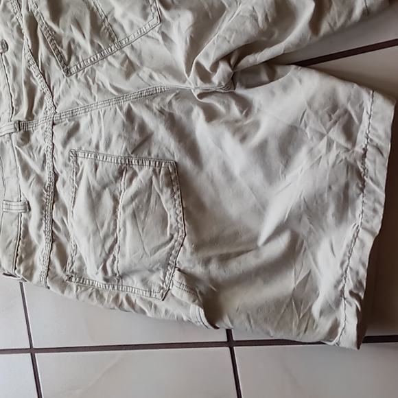 Route 66 Men's Beige Shorts SZ 36 - Picture 8 of 13